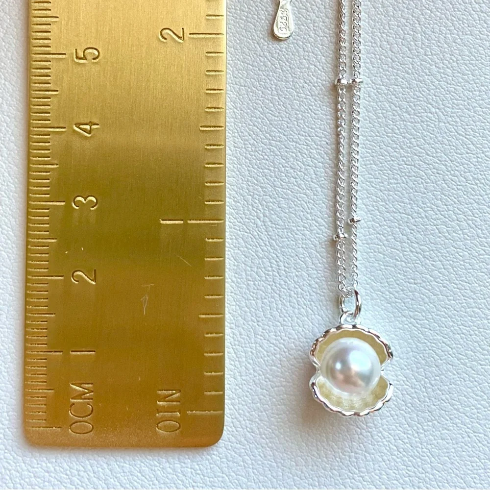 Sterling Silver Pearl Shell Pendant Necklace - White Pearl